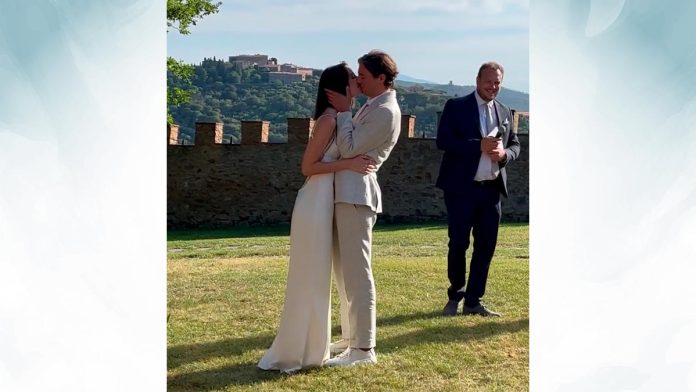 Amelie Lens e Farrago se casam na Itália